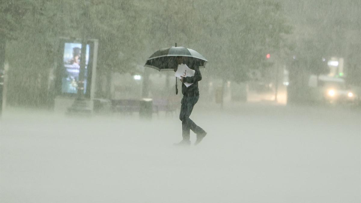 Alerta en Valencia por la llegada de reventones y granizo