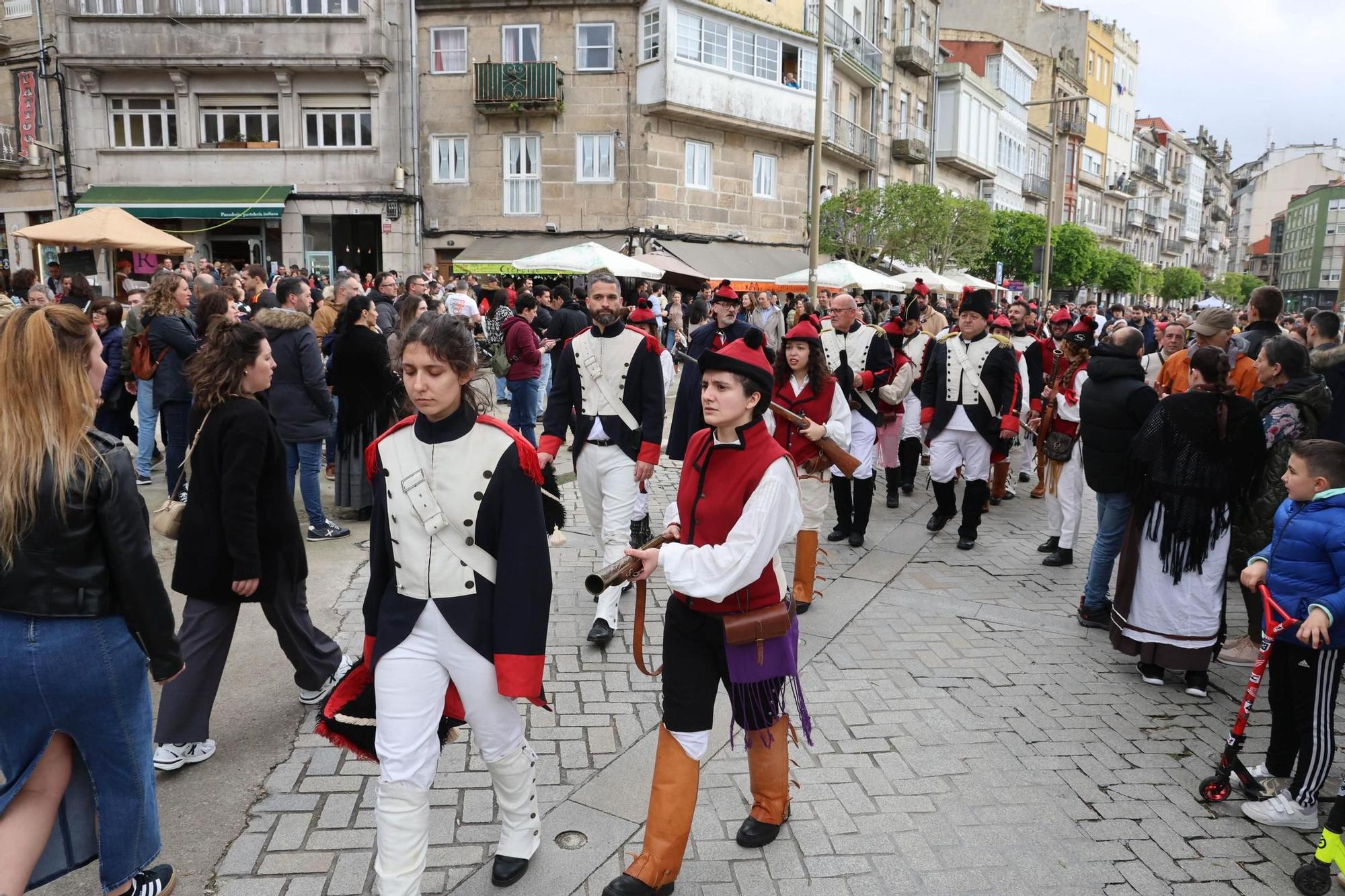 Vigo sale a la calle para 'expulsar' a los franceses: las mejores imágenes de la Reconquista