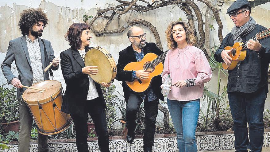 Mujeres con raíz: &#039;Del saliente al poniente&#039;, en Murcia Parque