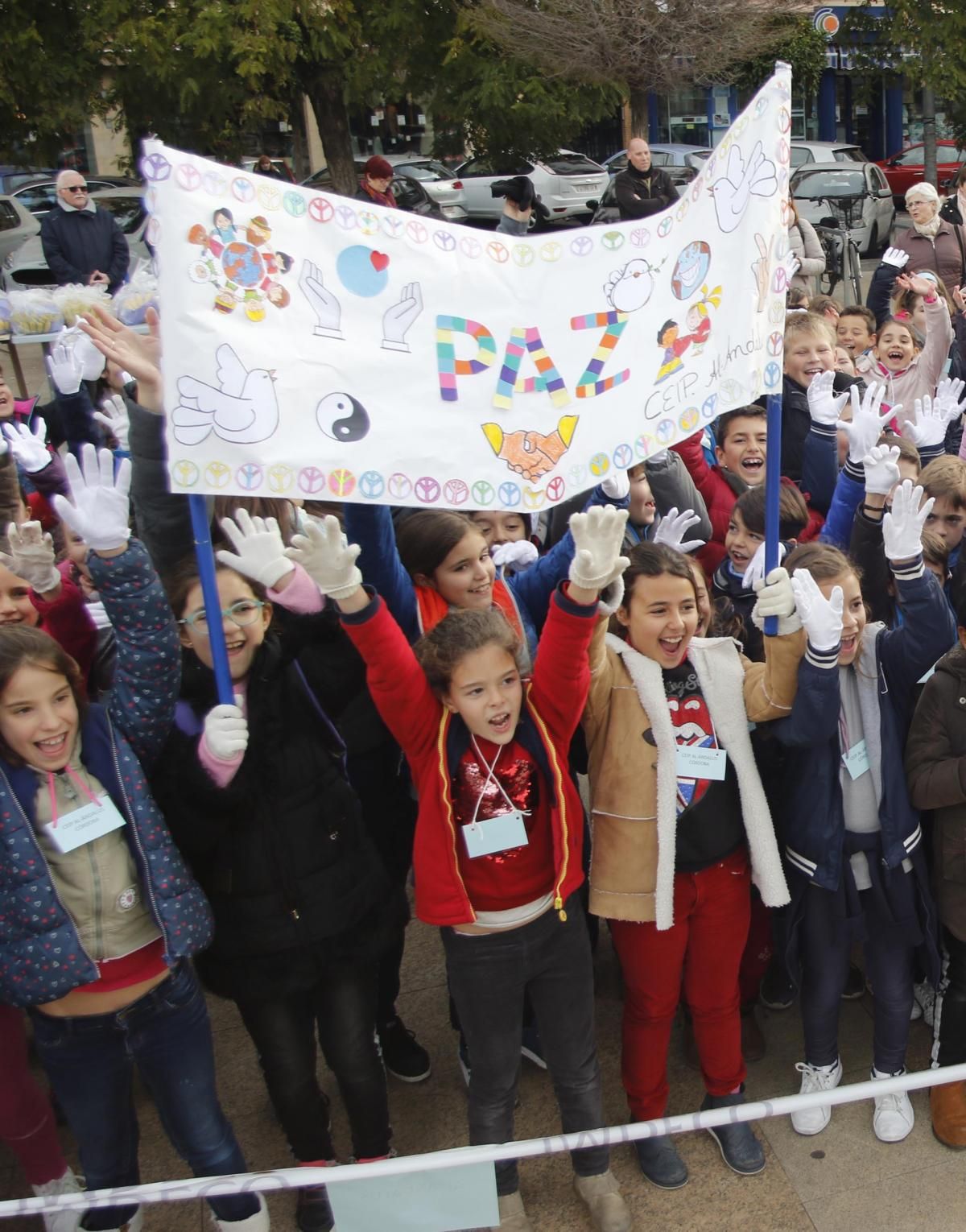 Los escolares cordobeses celebran el día de la paz