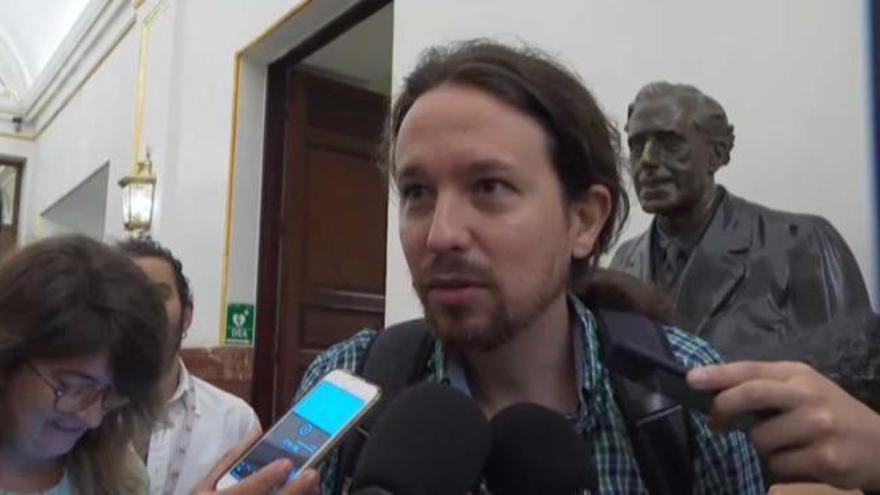 Pablo Iglesias ve "cutre" que Pedro Sánchez copie párrafos en su libro y pide que dé explicaciones