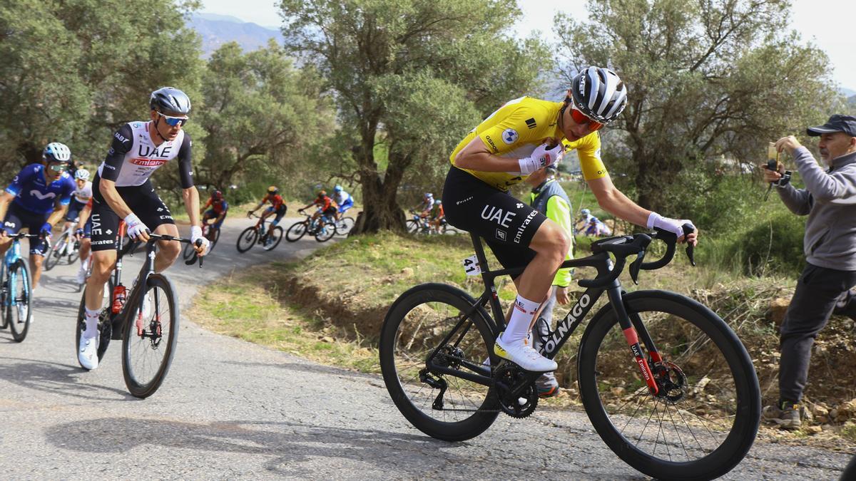 Tadej Pogacar durante la quinta y última etapa de la Vuelta a Andalucía