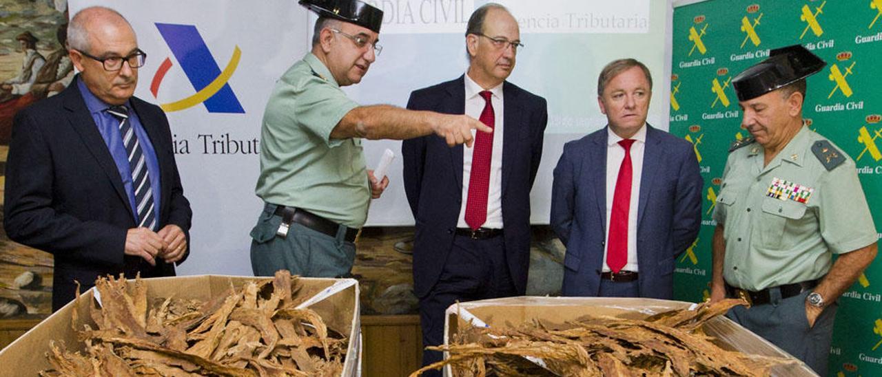 La red polaca que fabricaba tabaco en fábricas clandestinas defraudó dos millones al fisco