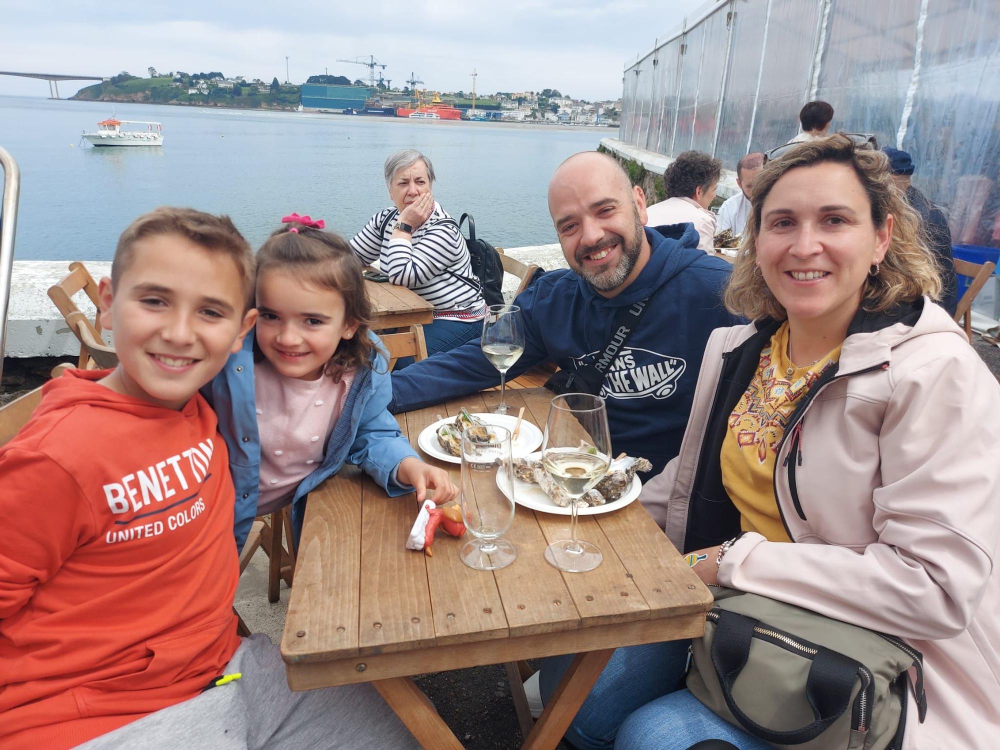 En imágenes: El festival gastronómico "Somos la ostra" llena Castropol