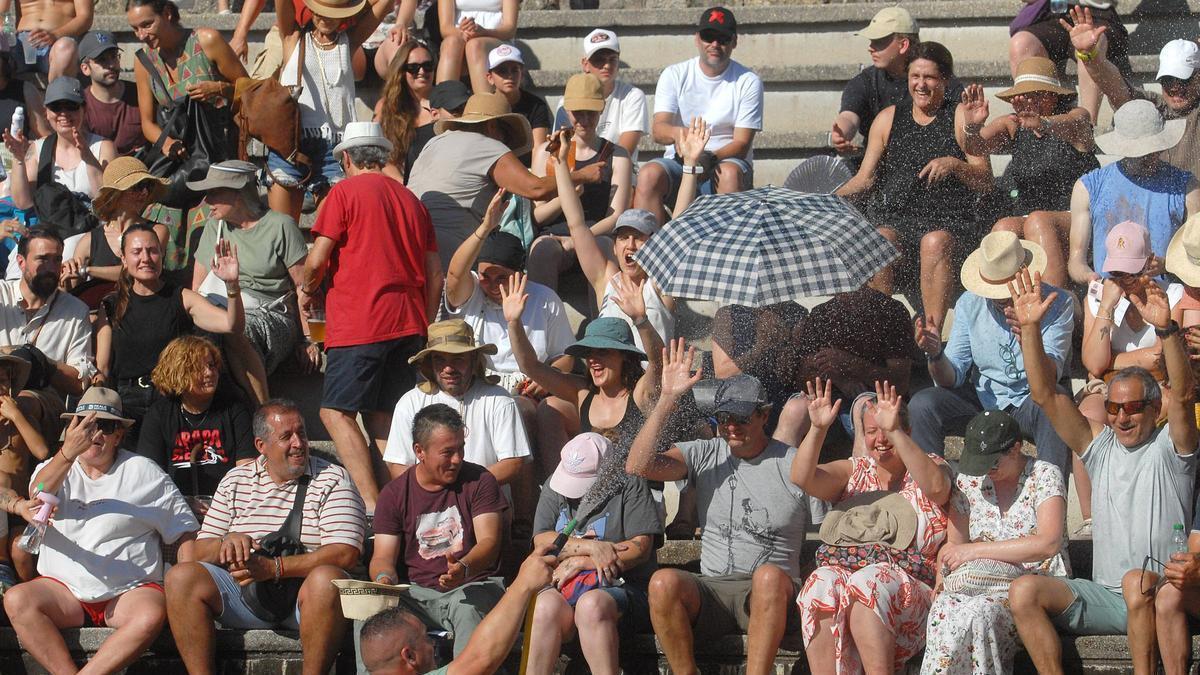 Espectáculo al ire libre, en plena ola de calor este fin de semana.
