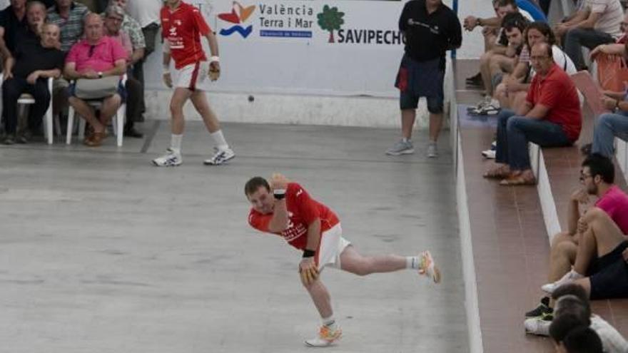 Pepe y Coeter II ganan su segunda partida de la Lliga ante Sergio, Dorin y Leandro III, 25-15