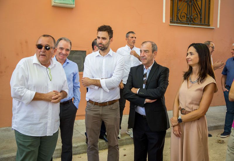 Inauguración de la exposición del 150 aniversario de Levante-EMV en Requena