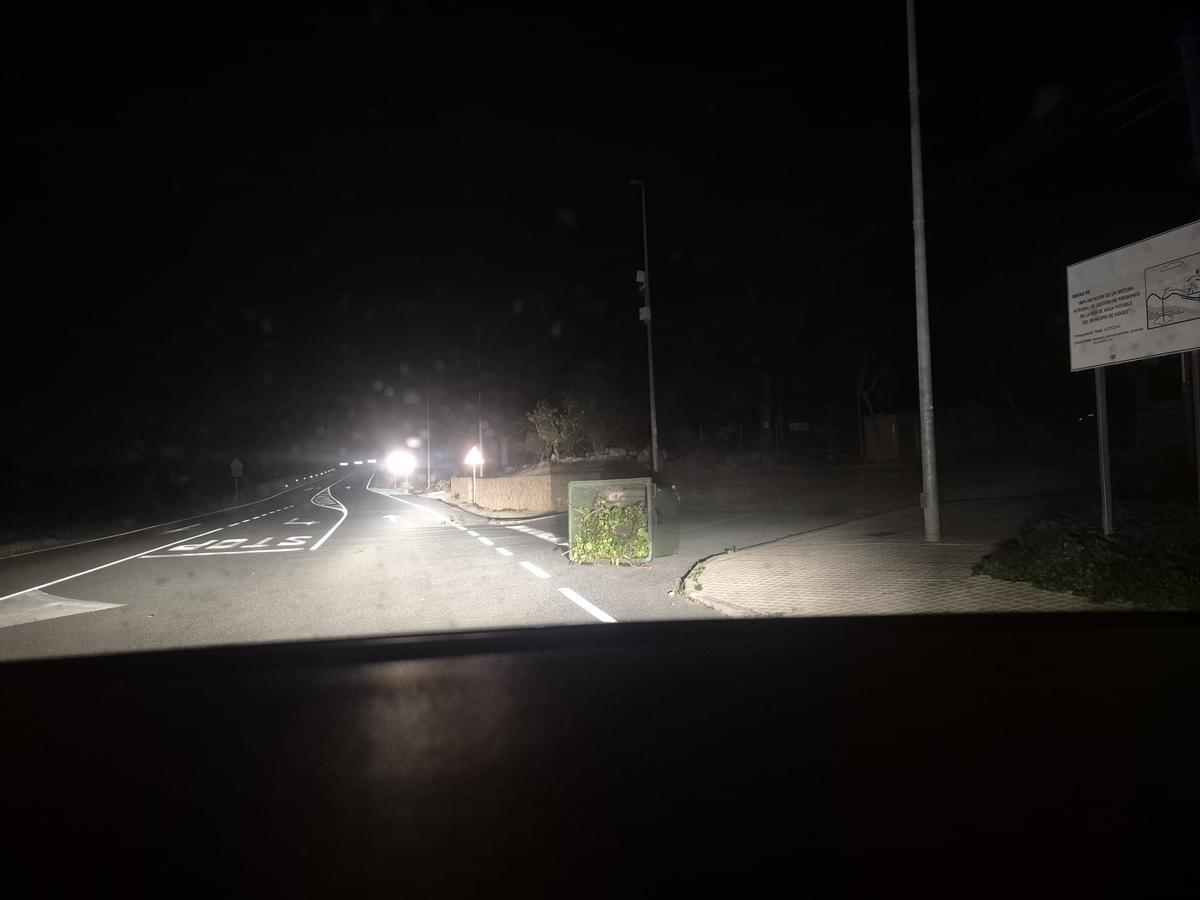 Una avería eléctrica y los daños por el viento obligan a suspender las clases en Aigües