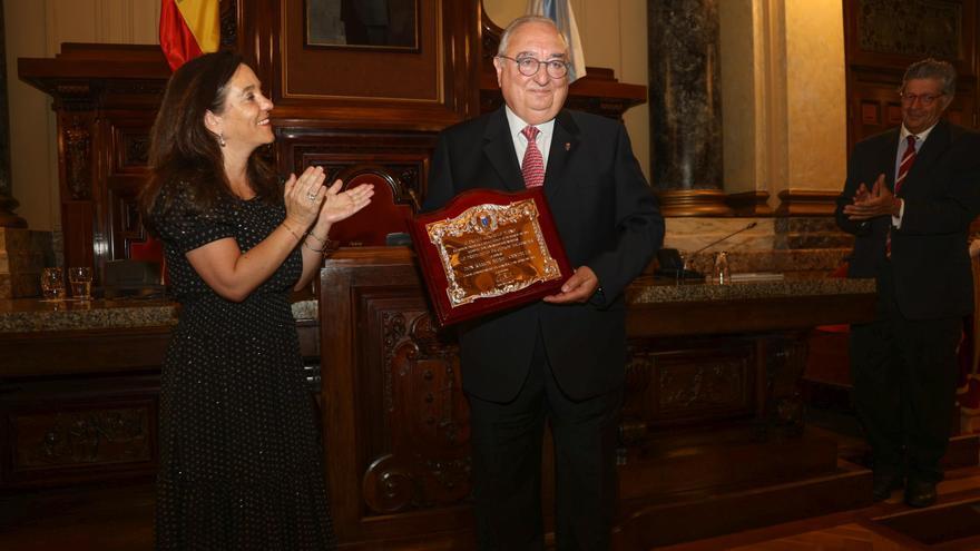 A Coruña reconoce al ‘padre’ de sus museos científicos