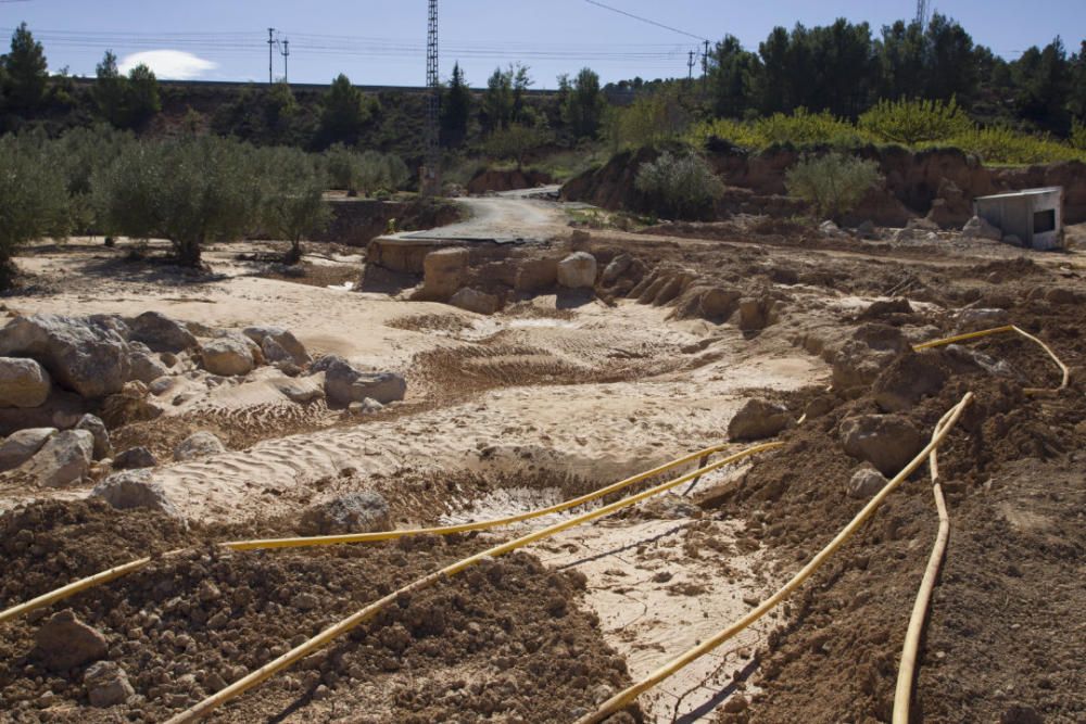 Abren el tramo afectado por las lluvias en la Font de la Figuera