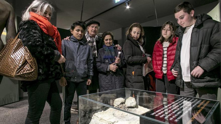 El público avala &quot;Humanos!&quot;: &quot;Una muestra sobresaliente, de 10&quot;