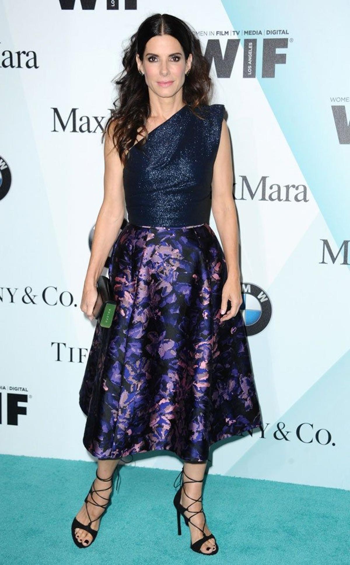 Sandra Bullock en la gala de los premios Crystal + Lucy 2015