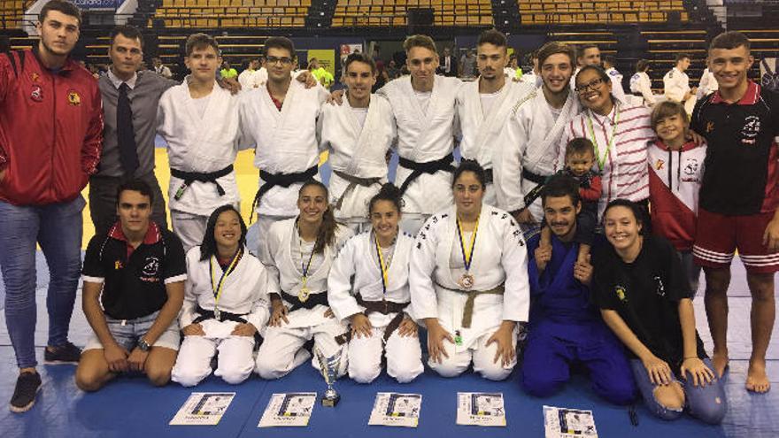 Los clubes Las Nieves y Akari, al Torneo Internacional de Nimes