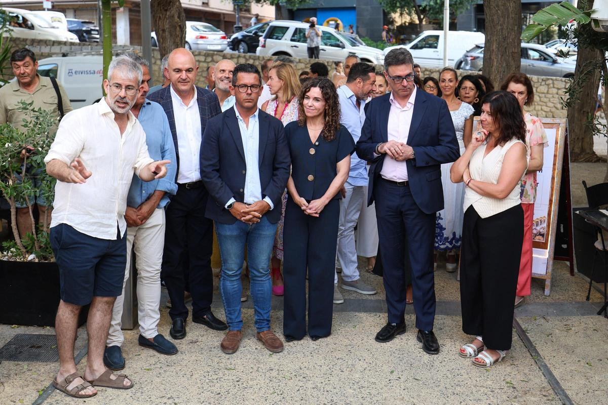 Inauguración del nuevo reloj de Vara de Rey en Ibiza. Inauguración del nuevo reloj de Vara de Rey en Ibiza.