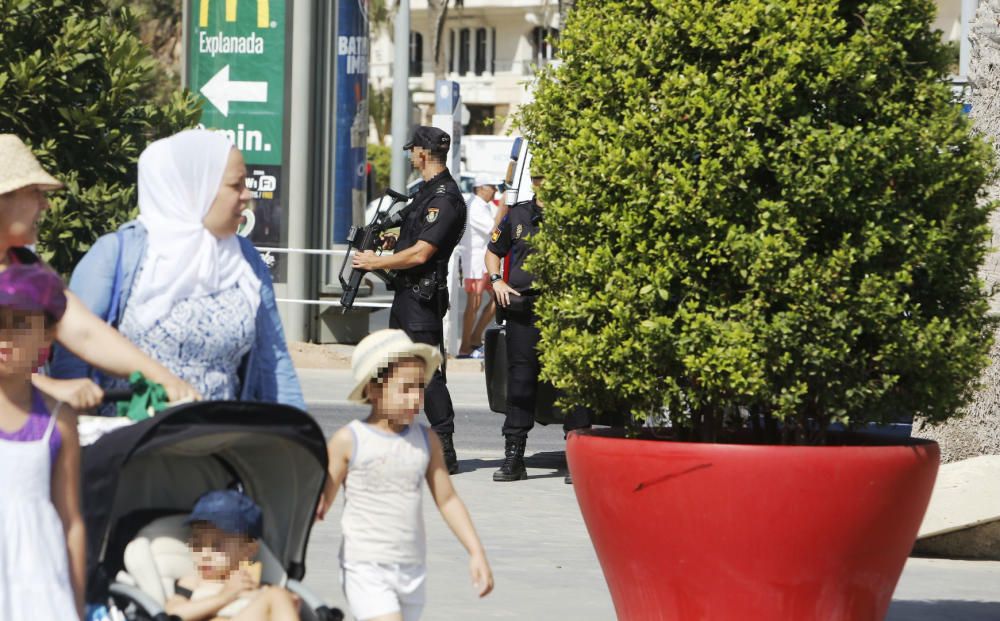 La Concejalía de Seguridad ordena instalar más barreras físicas para evitar posibles ataques terroristas tras el atentado en Barcelona