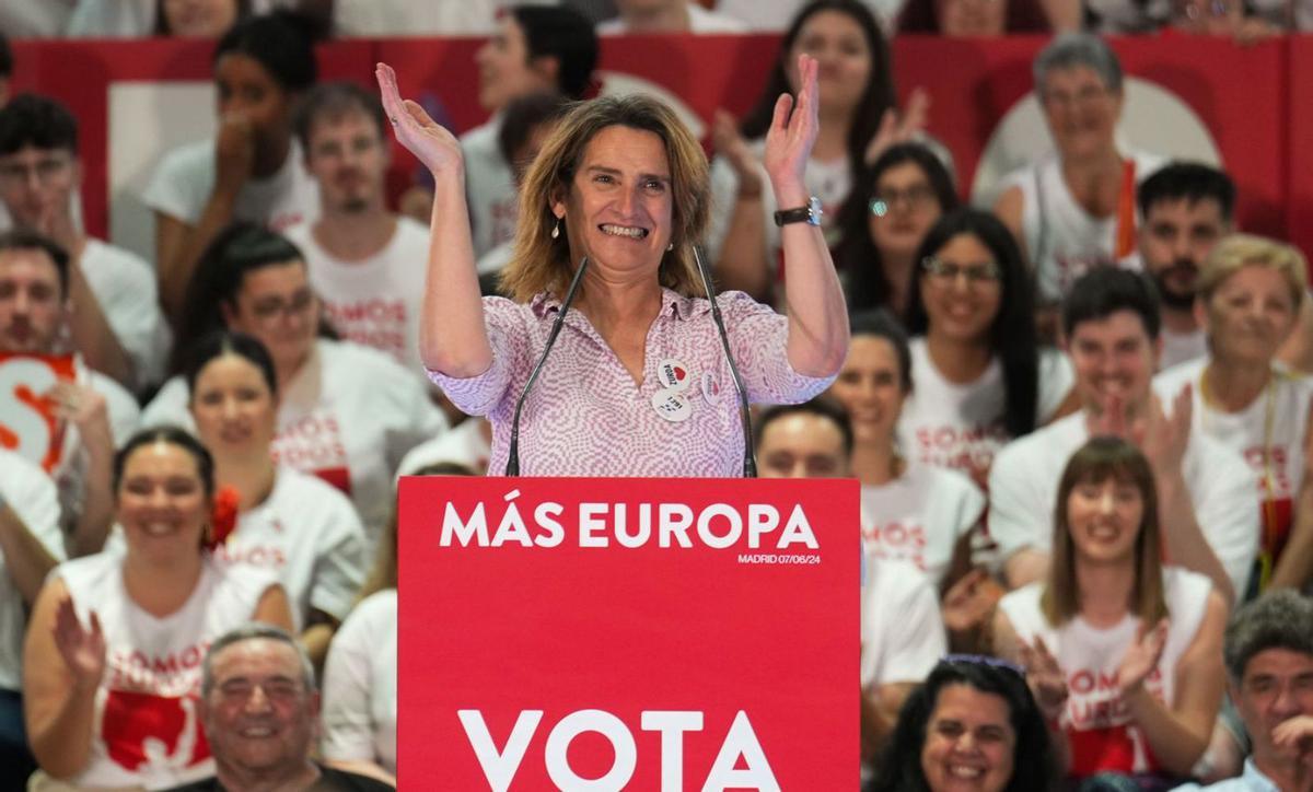 El PSOE confia a seduir tota l’esquerra per fer front al "fang"