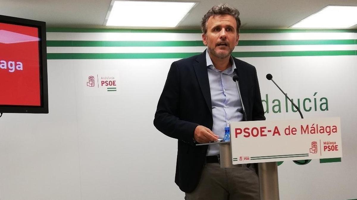 El diputado del PSOE por Málaga Ignacio Lopez en rueda de prensa