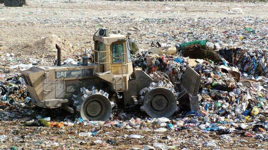 La nueva planta de residuos de Arico desecha la ‘incineración’