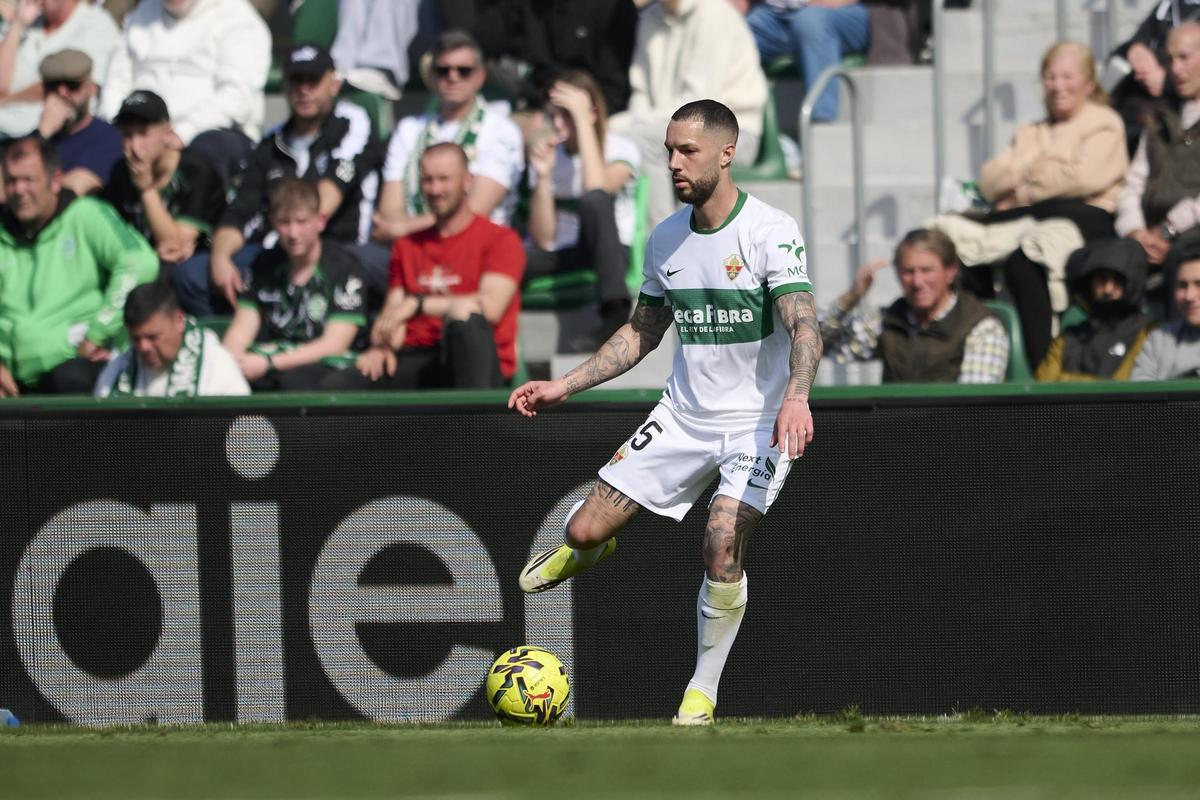 Tete Morente, durante un partido de esta temporada con el Elche