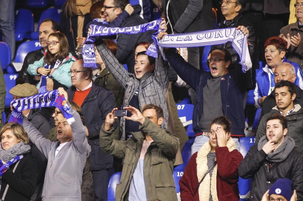 El Deportivo firma una gran victoria en Riazor y sale de puestos de descenso.