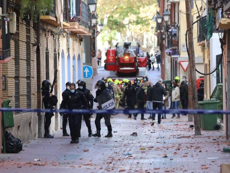 Tres okupas, detenidos en Pignatelli tras otra espectacular operación policial