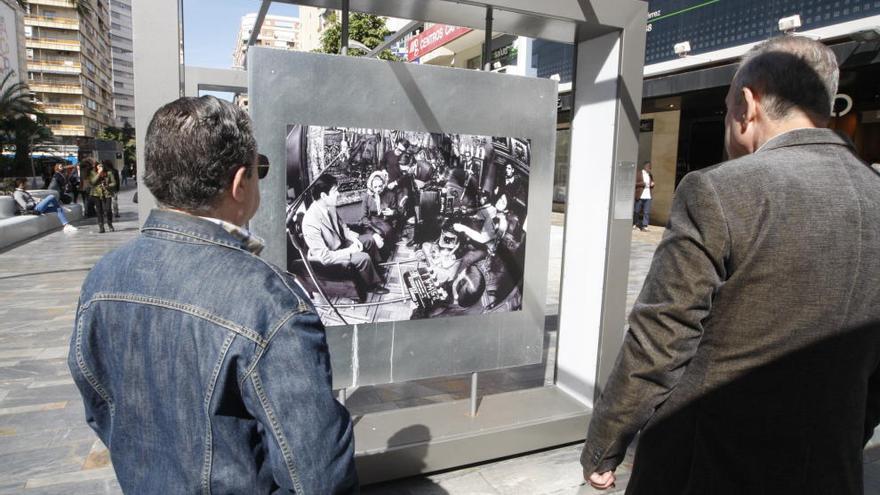 Primeros espectadores de Platea. La foto del rodaje de Las crueles en una foto de Colita.