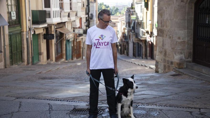 1.200 personas, en la I Marcha Solidaria de Jesús Nazareno a favor de la asociación contra el cáncer Azayca