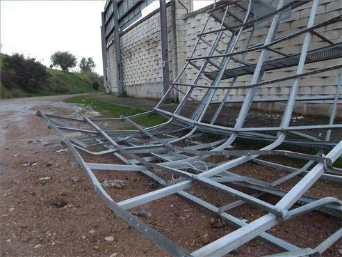 Viaje al interior de un estadio, el Príncipe Felipe de Cáceres, casi en ruina