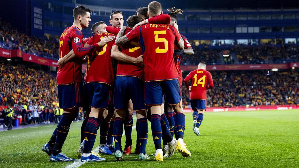 Los jugadores de la Selección Española celebrando un gol