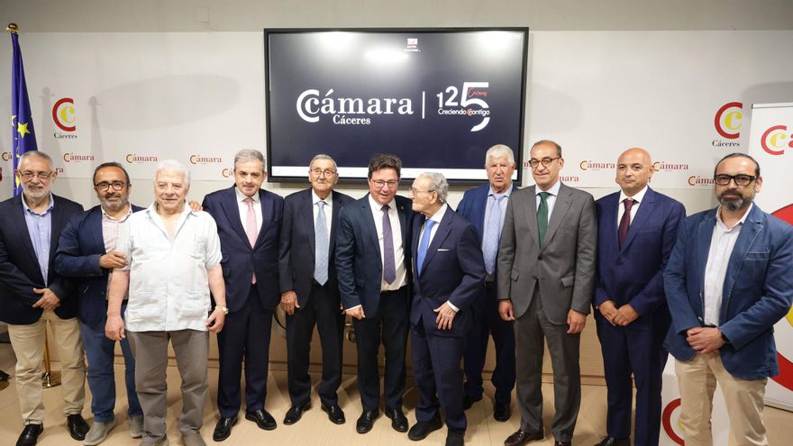 Premio a los tótems del empresariado de Cáceres