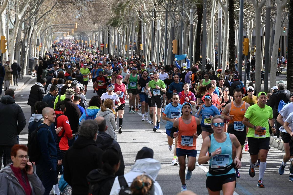 ¿Has participado en la Marató de Barcelona 2024? ¡Búscate en las fotos¡