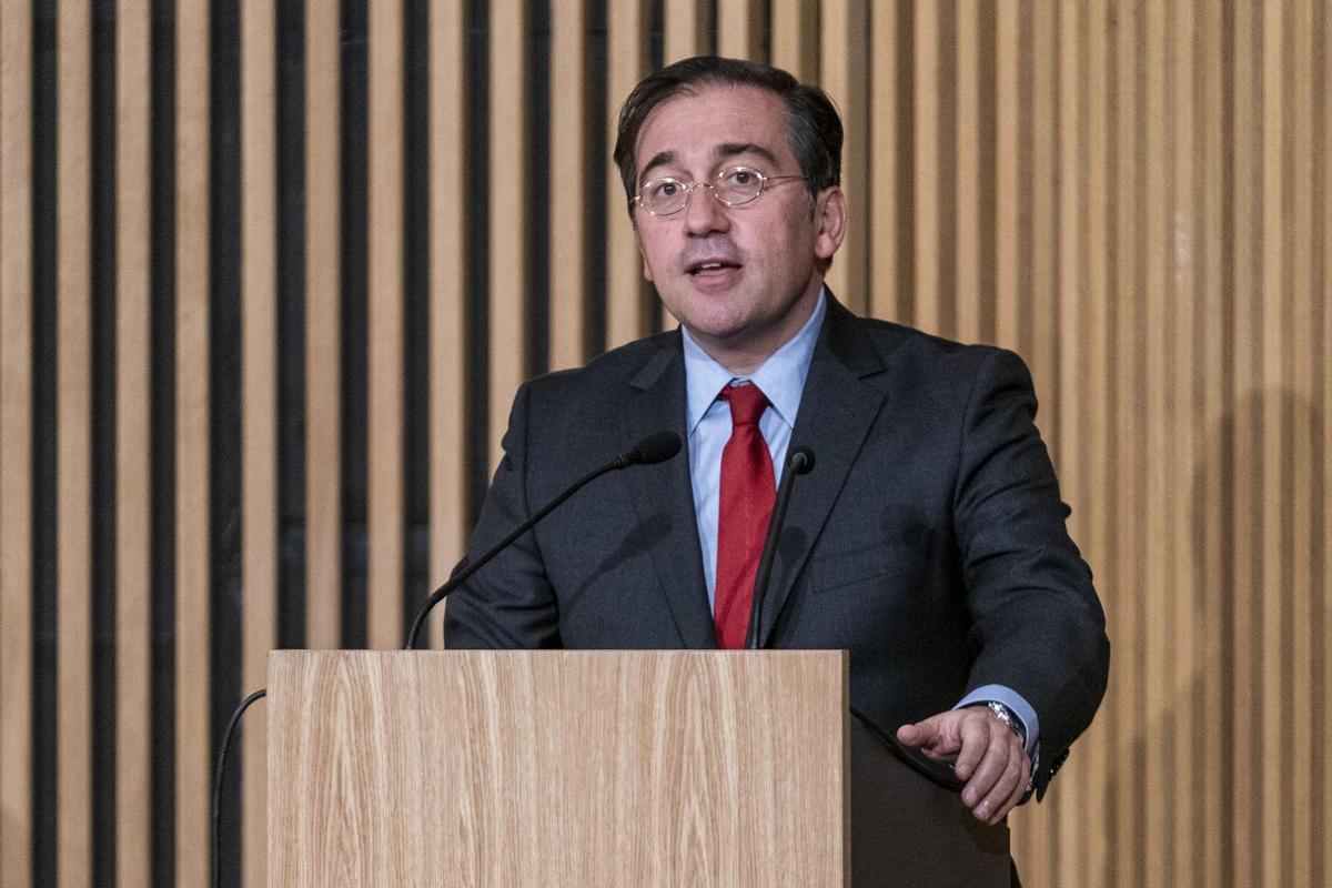 Exteriors obre la via de la connexió de gas amb França malgrat el rebuig de Ribera