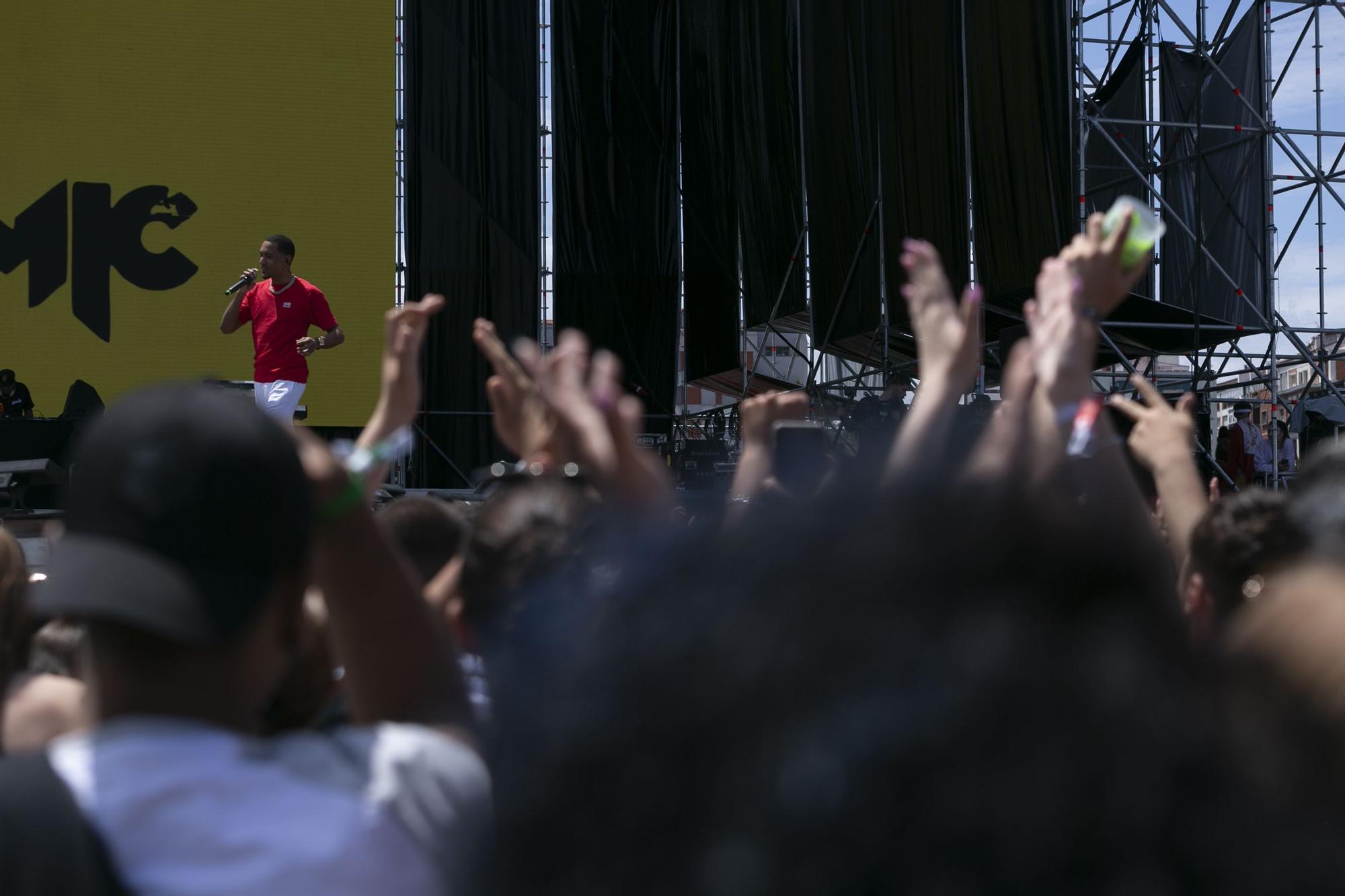 El Reggaeton Beach Festival de Avilés, en imágenes