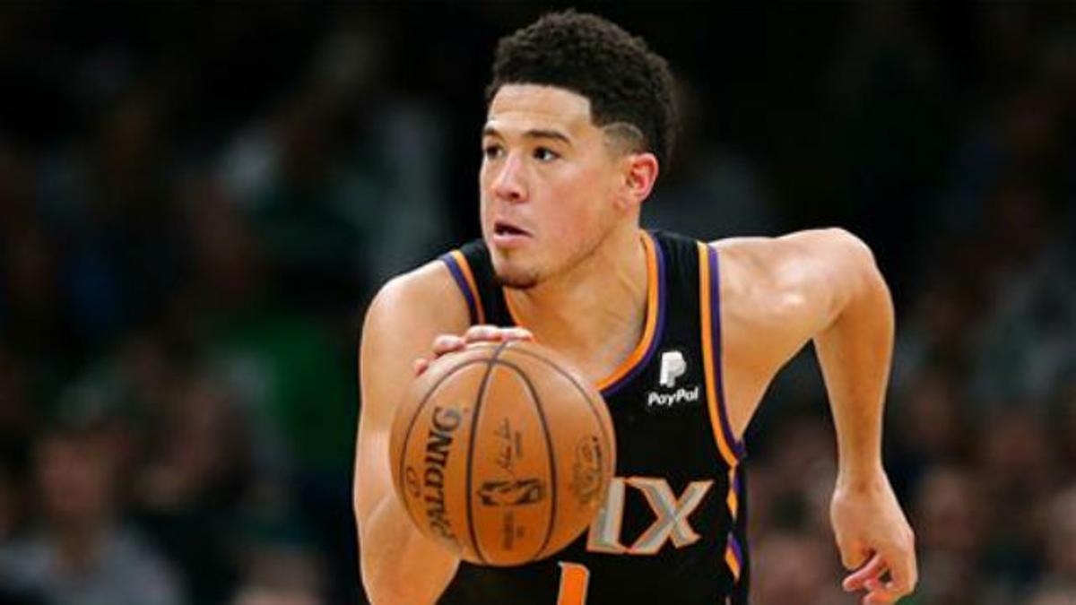 Devin Booker se enteró de la suspensión de la NBA mientras transmitía por Twitch