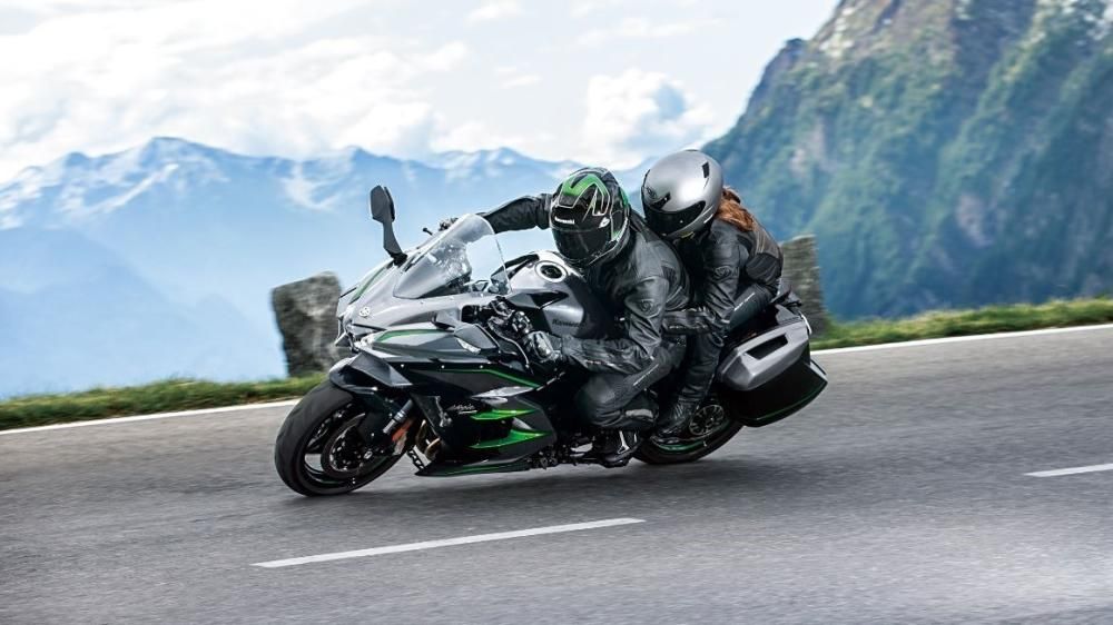 Nueva Kawasaki Ninja H2 SX SE+ 2019