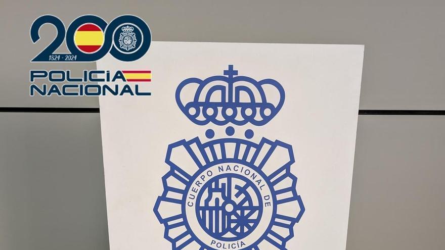 Detenido en el aeropuerto de Gran Canaria con un kilo de metanfetamina oculto en una maleta