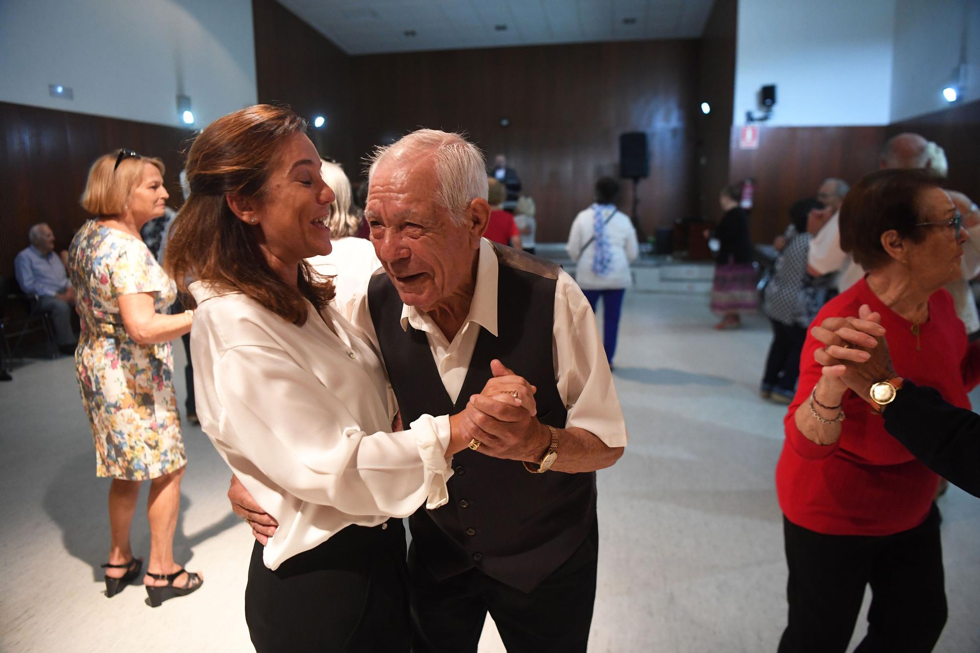 Los bailes vuelven a los centros cívicos de A Coruña