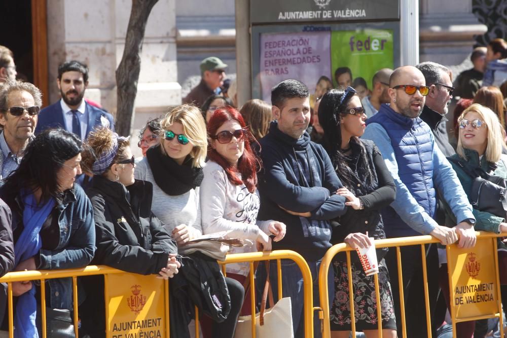 Búscate en la mascletà del 12 de marzo