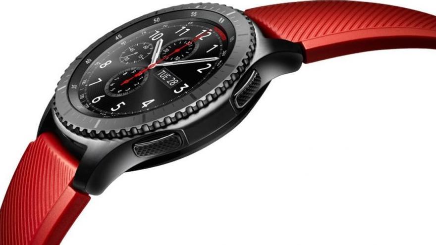 El &#039;smartwatch&#039; Samsung Gear S3 sale a la venta