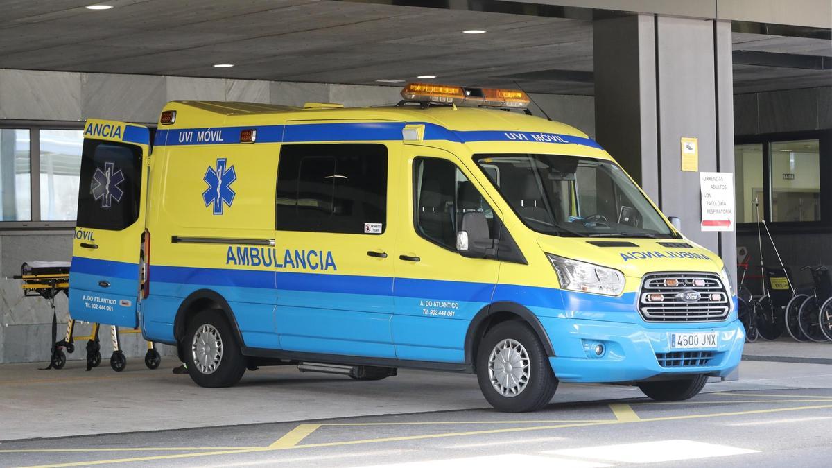 Muere un hombre al caerle encima un árbol que talaba en Soutomaior