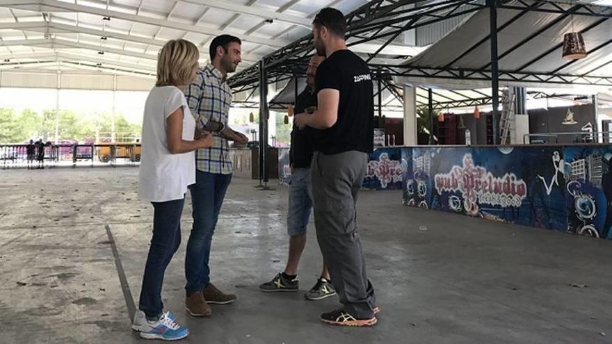 La feria se pone hoy de largo con  las calles más adornadas que nunca