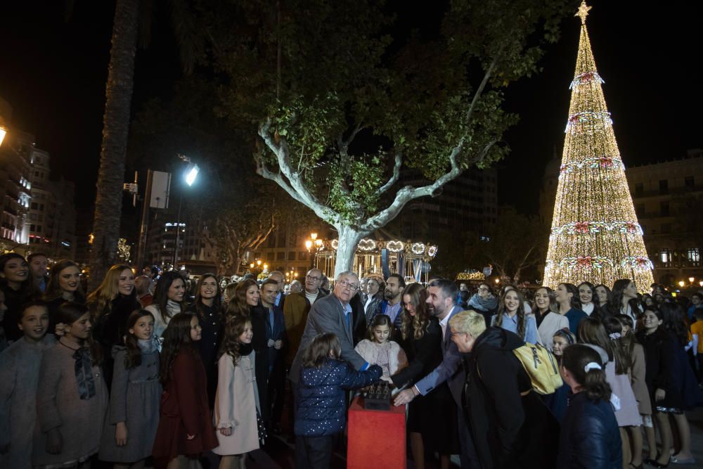 Encendido de las luces de Navidad en València