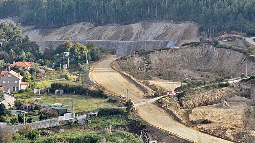 Obras de la autovía A-57 en Pintos, Marcón.   | // R.V.