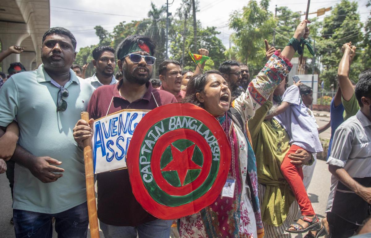 Bangladés vive su jornada de protestas contra el gobierno más sangrienta y suma 91 muertos