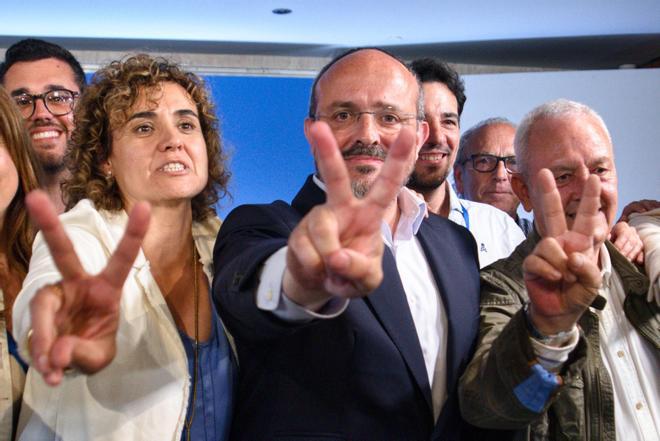 Fernández (PP) se acuerda de los votantes de Cs: Entiendo que para ellos hoy es una noche muy triste, pero que no pierdan la ilusión y la esperanza