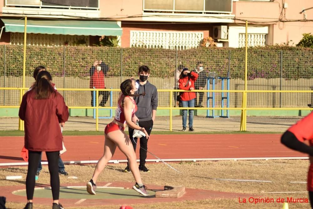 Control federativo de atletismo en Cartagena