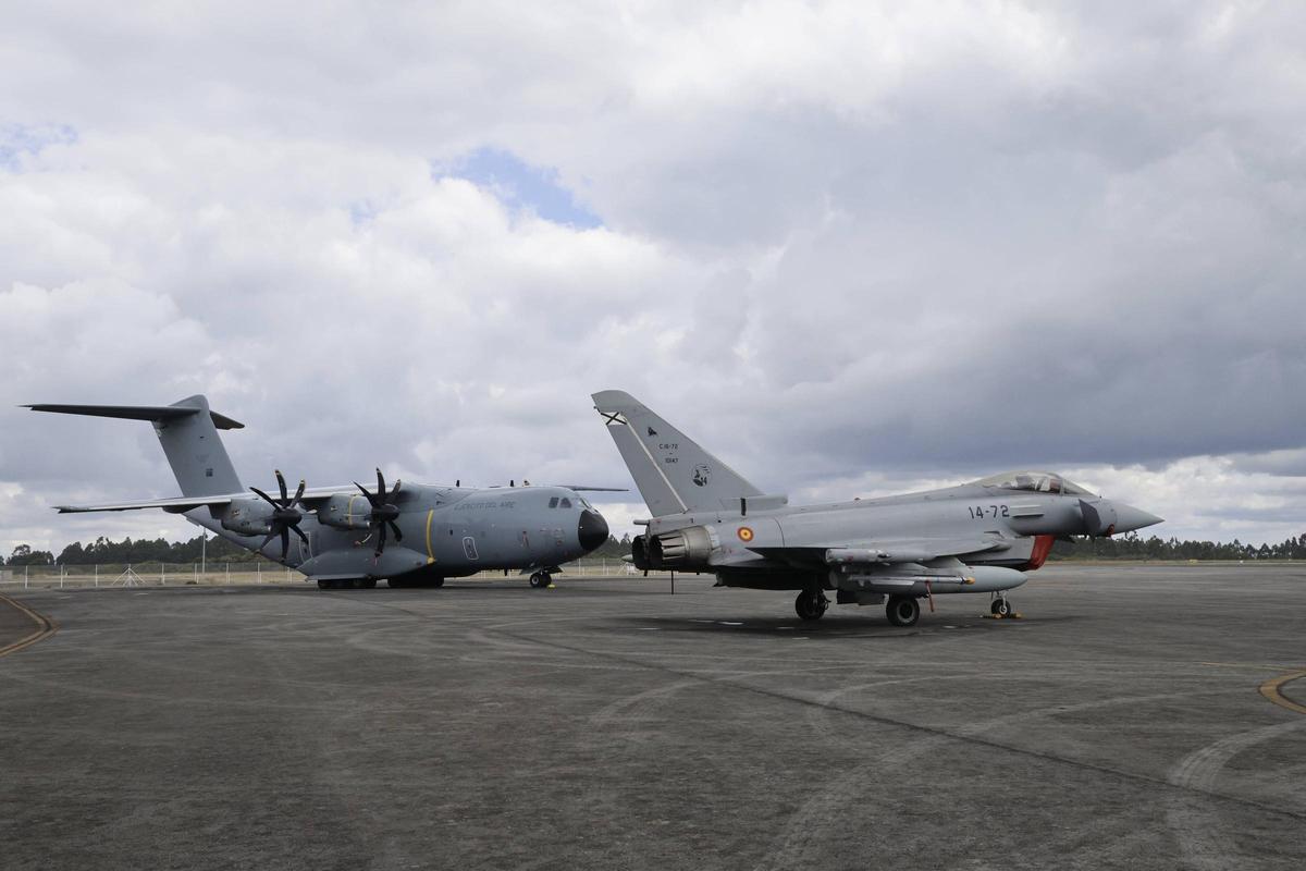 Aviones de combate en el Aeródromo Militar de Santiago el pasado verano.