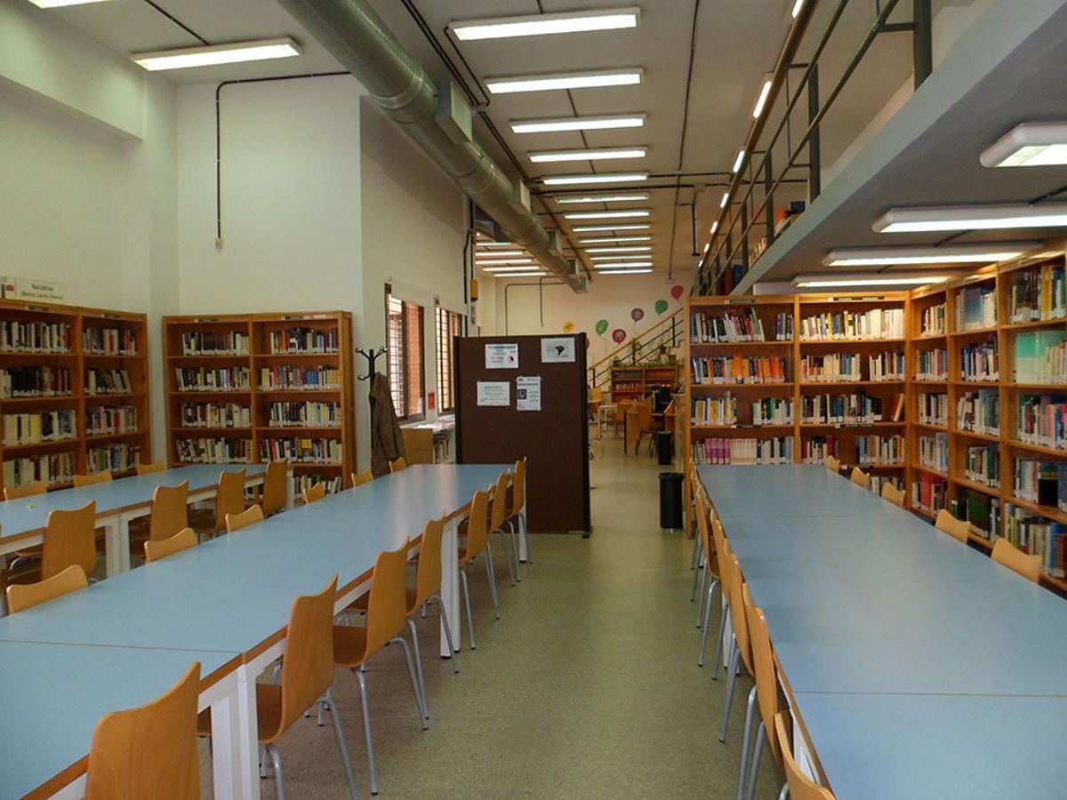 La biblioteca que se encuentra en el Centro Cívico Blas Infante de Sevilla Este