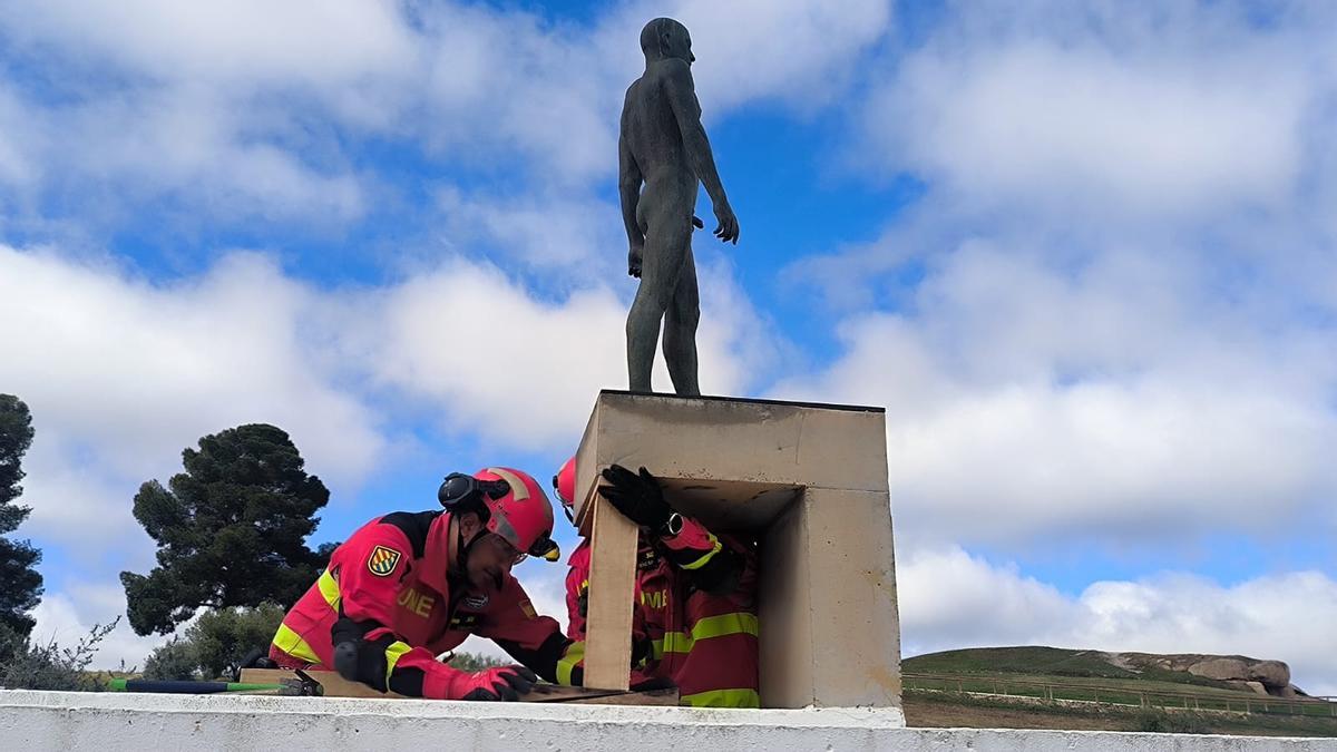 Los Dólmenes de Antequera acogen un simulacro de evacuación de bienes culturales