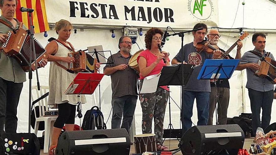 La Berguedana toca en la Festa de Fonollet, que es va celebrar el setembre passat